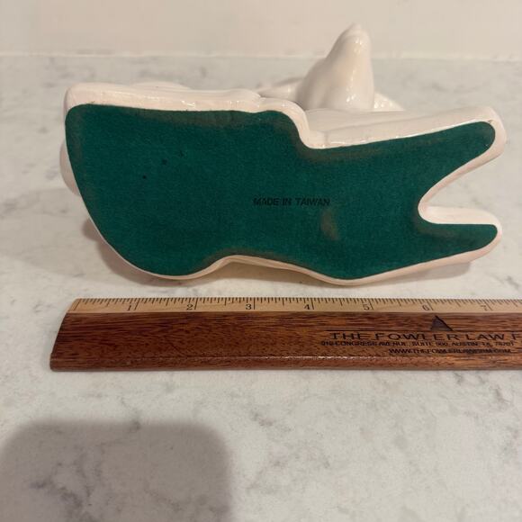 Vintage all white Ceramic Reindeer Taiwan Christmas granny core mcm - Picture 3 of 5